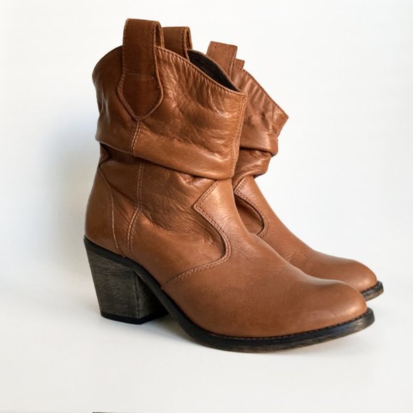 Aldo Caramel Brown Leather Boots, Western Almond Toe Heeled Cowboy Boots, sz 36 - Picture 2 of 7